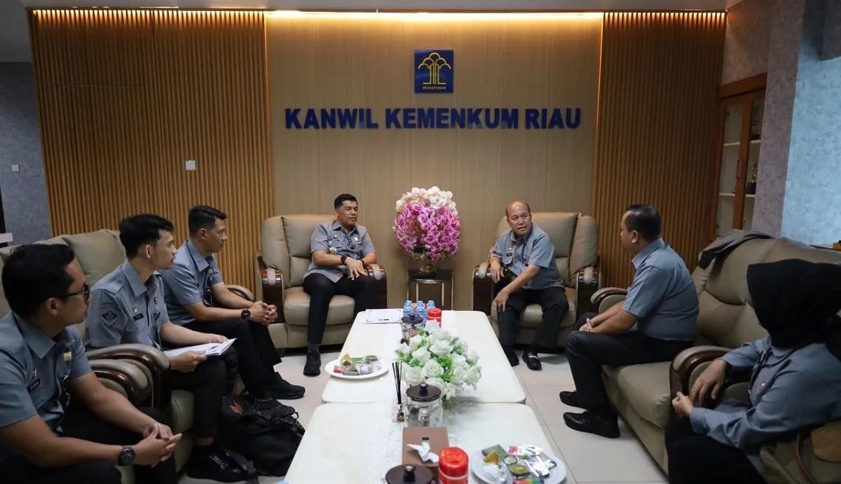 Kemenkum Riau Tingkatkan Pengawasan Internal dengan Kunjungan Strategis Itjen