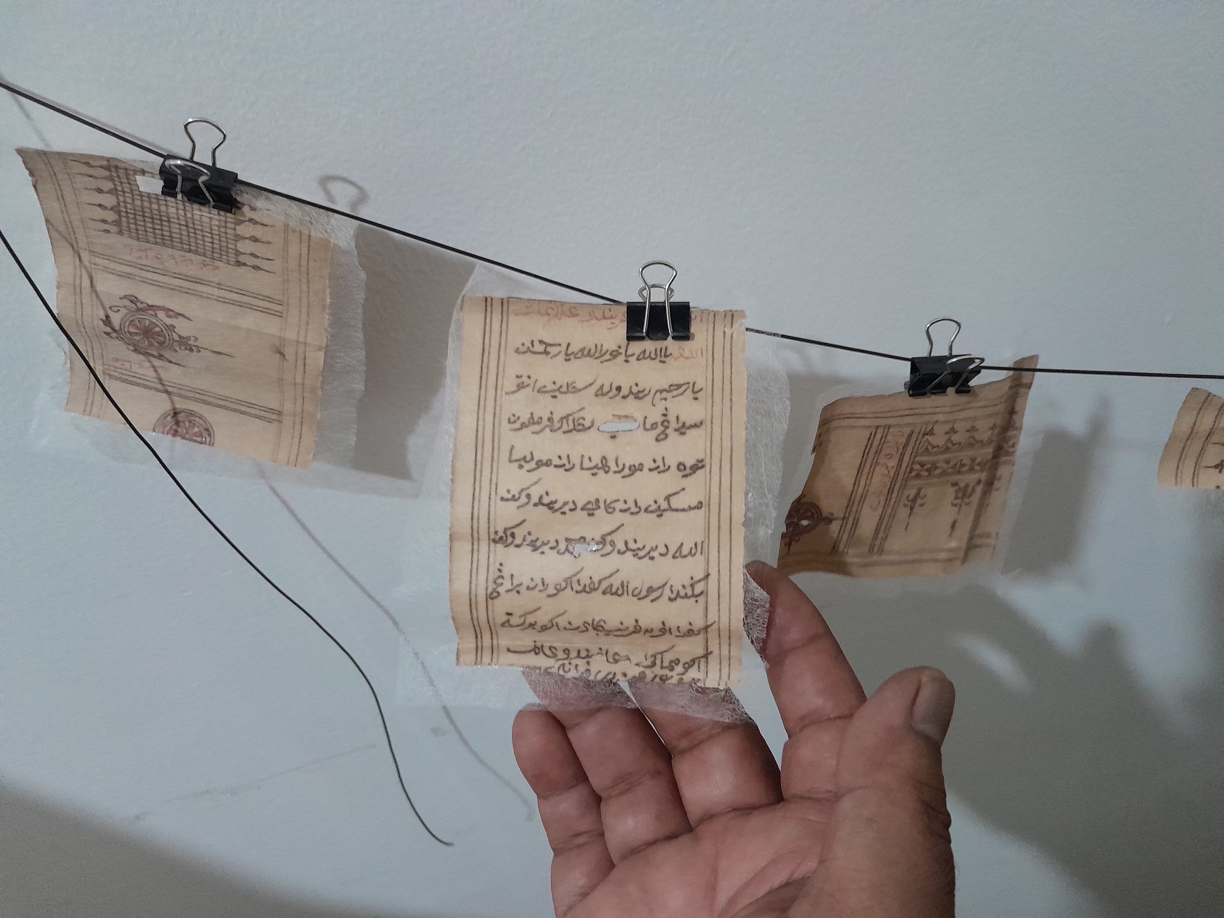 Menyelamatkan Warisan: Azimat Naskah Kuno Beraksara Arab dari Kampar Dikonsservasi Museum Sang Nila Utama